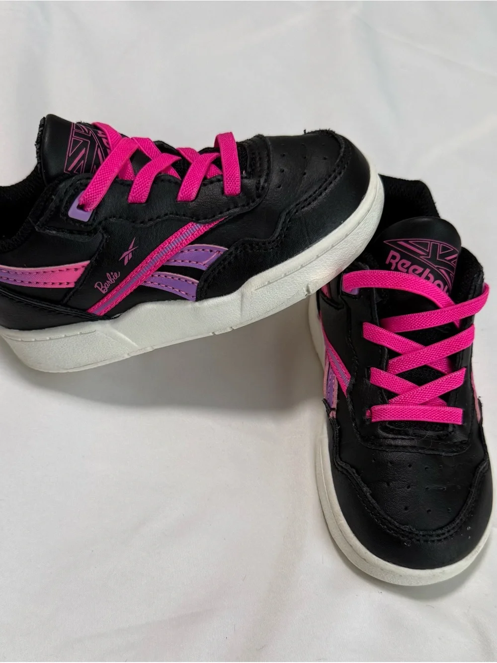 Reebok Kids Black and Hot Pink Low-Top Sneakers